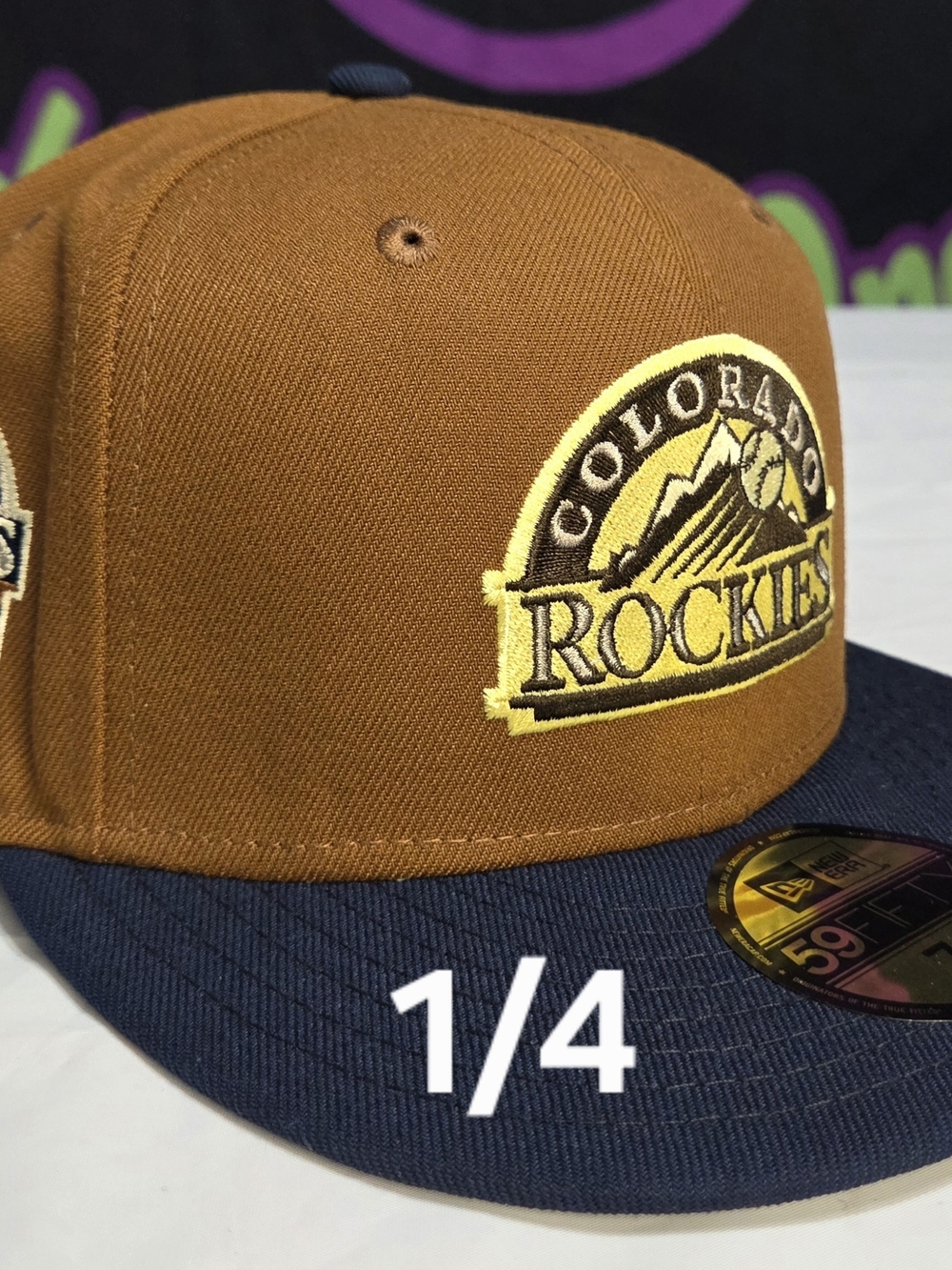 🔴SOLD🔴New Era 7 1/4 - Grizzly Collection Colorado Rockies